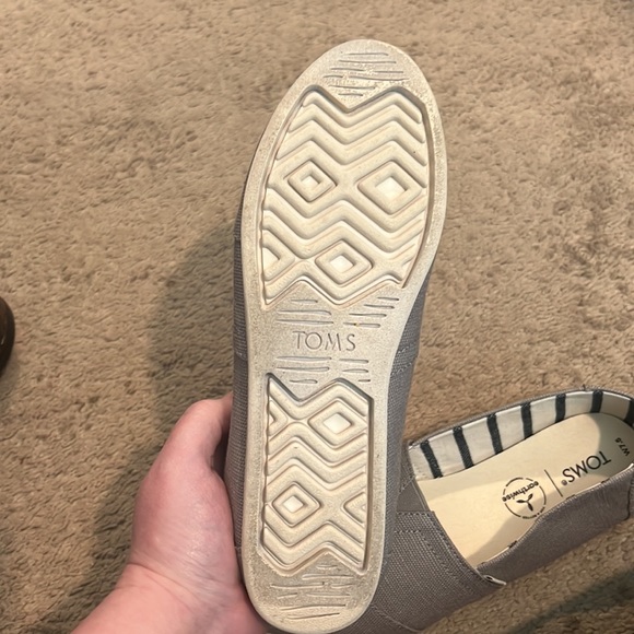 Tom’s Alpargata Heritage Canvas shoes, like new, never worn, size 7.5 Women’s. - Picture 7 of 7